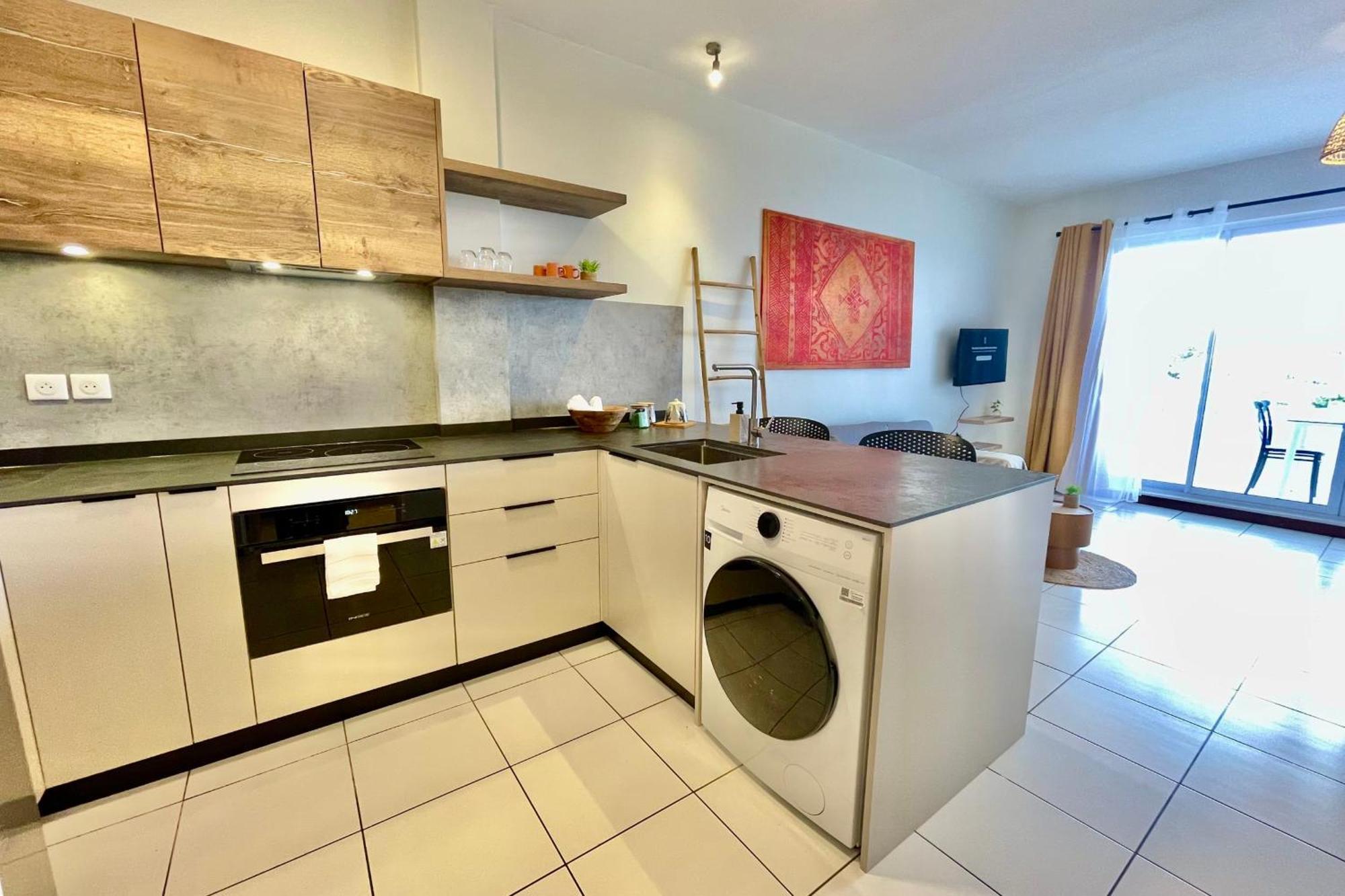 Studio Sunny - Pool - Wifi - Ac Papeete Papeete  Eksteriør bilde