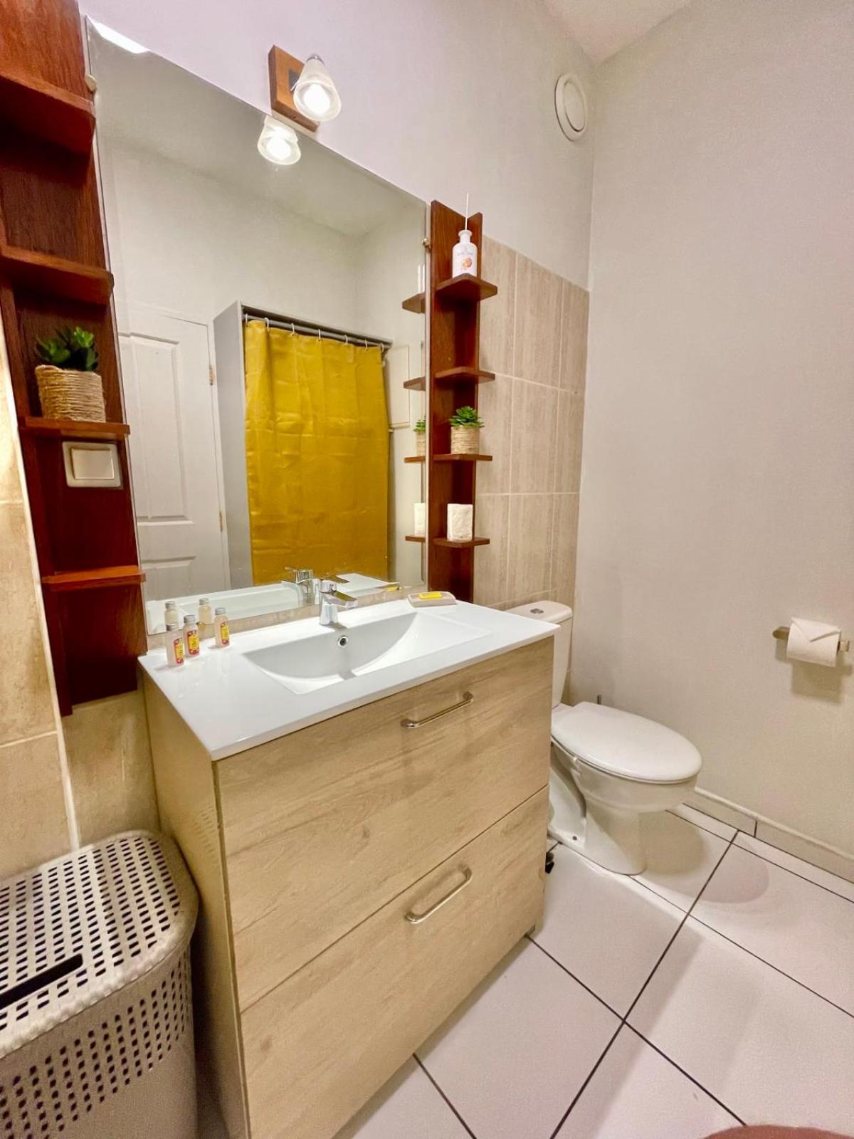 Studio Sunny - Pool - Wifi - Ac Papeete Papeete  Eksteriør bilde